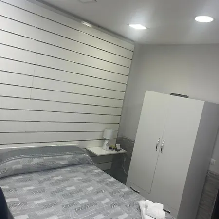 Pulcinella Frühstückspension 3*